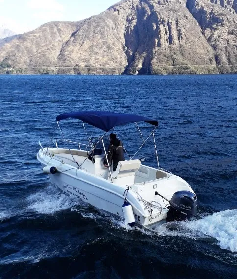 Rent boat service on Lake Como